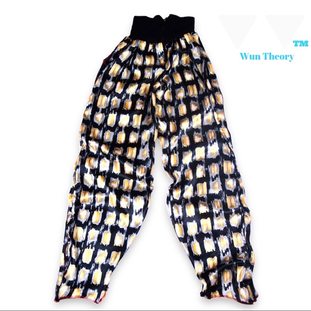 Jaimie’s Pants by Blake A-L Boyd for Wun Theory™️ - Picture 2 of 3